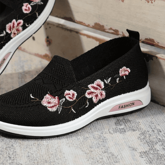 Lily™ – Pohodlné ortopedické slip-on boty s elegantními květinami