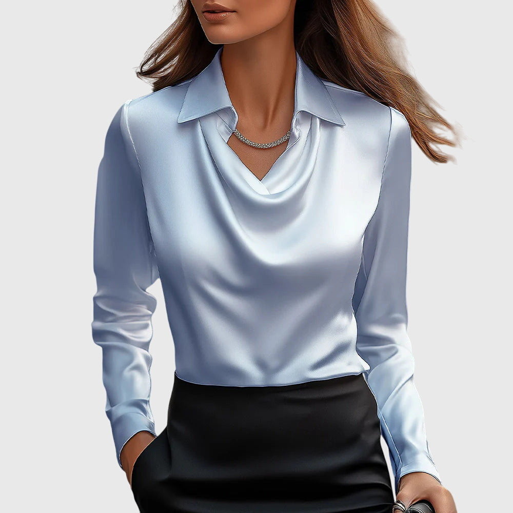 Sylvie™ | Elegantní blůza s plisovaným výstřihem